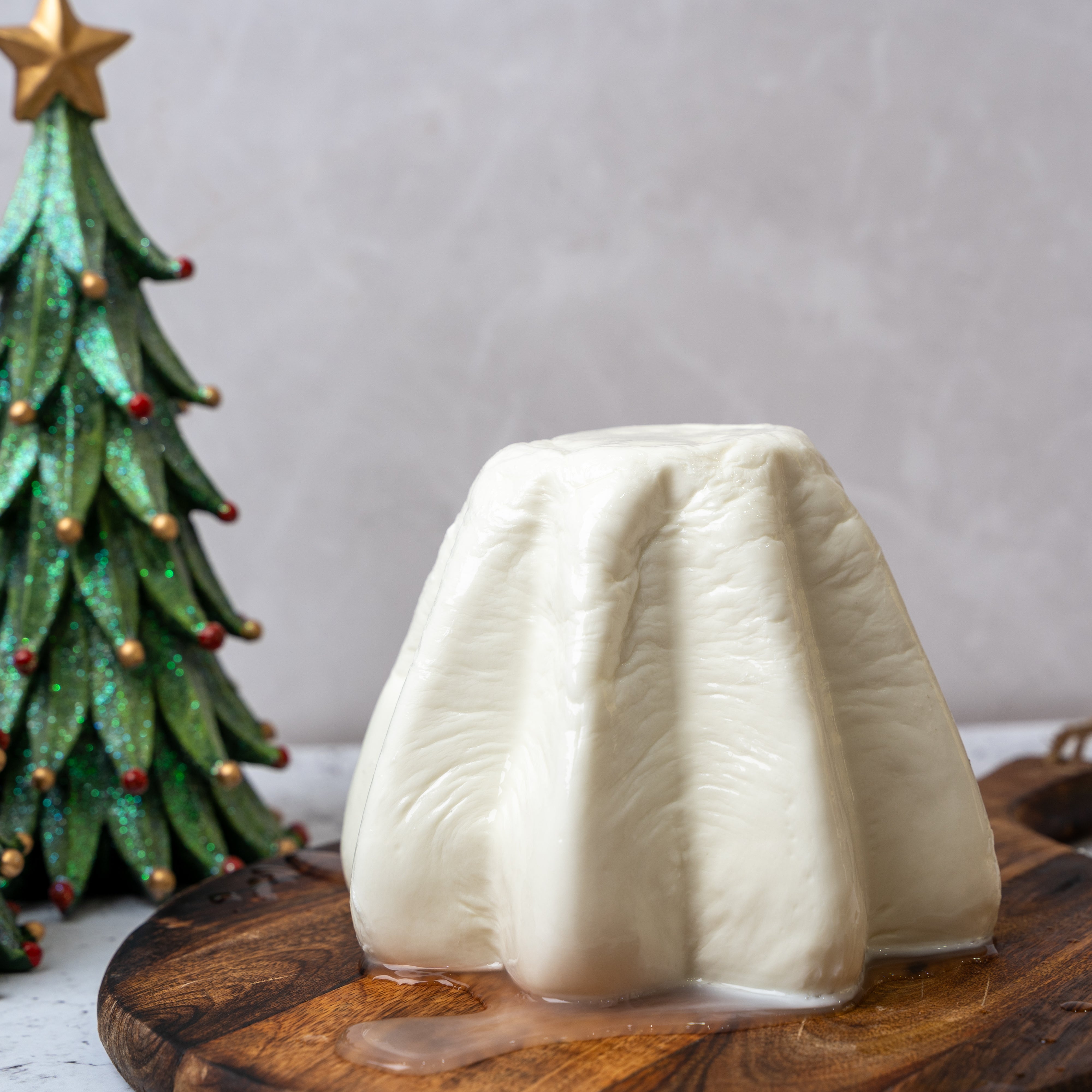 Pandoro di mozzarella 1.6 Kg