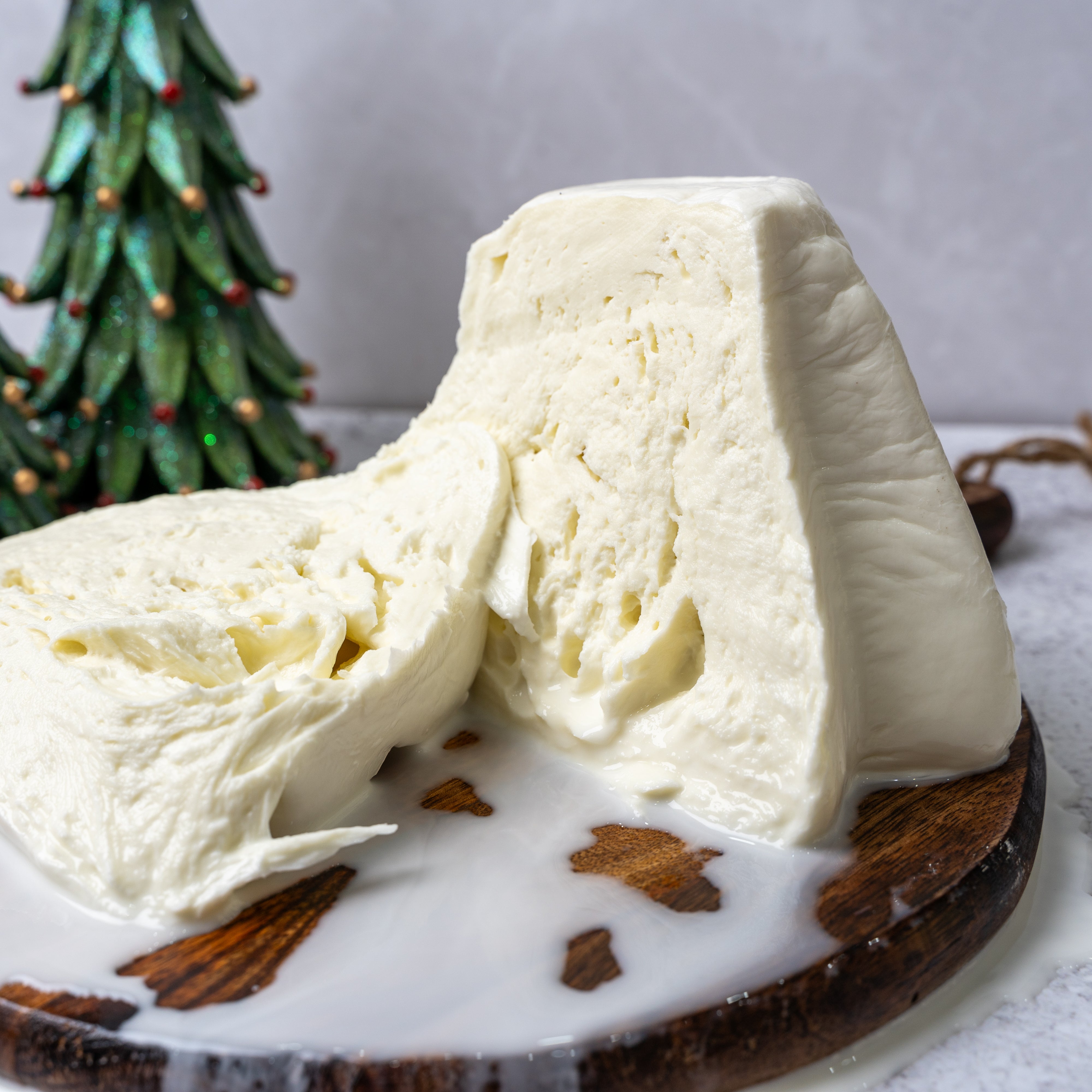 Pandoro di mozzarella 1.6 Kg